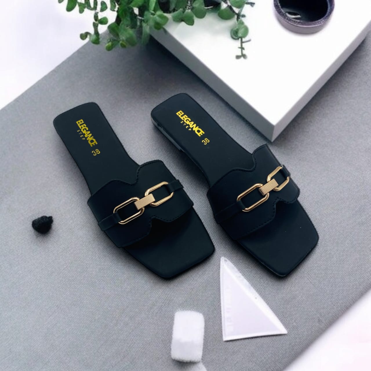Elegance -Ring Sandals