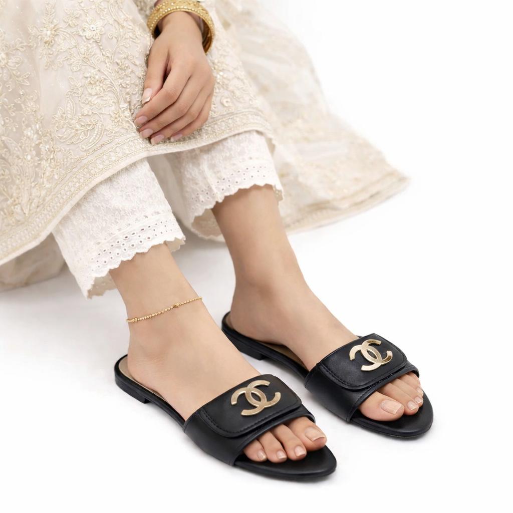 Elegance Iconic Slide Sandals