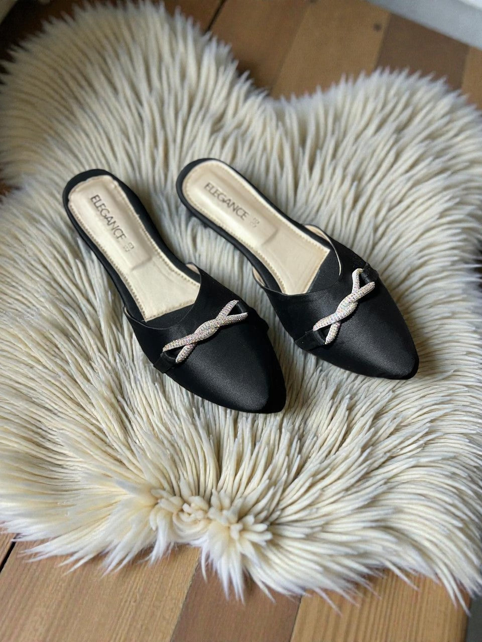 Knot Evening Pumps